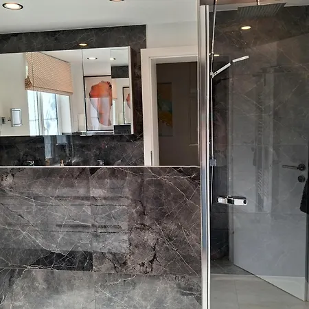 Schafberg Luxury Apartman *