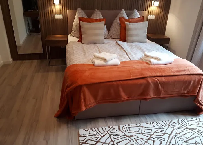 Schafberg Luxury شقة