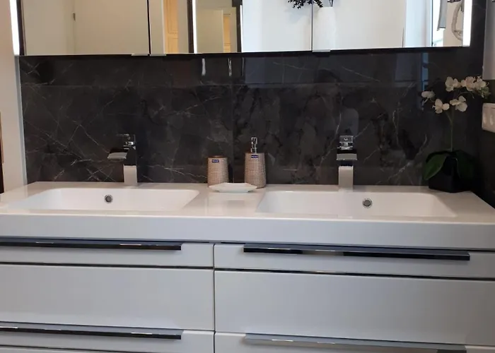 Schafberg Luxury شقة *