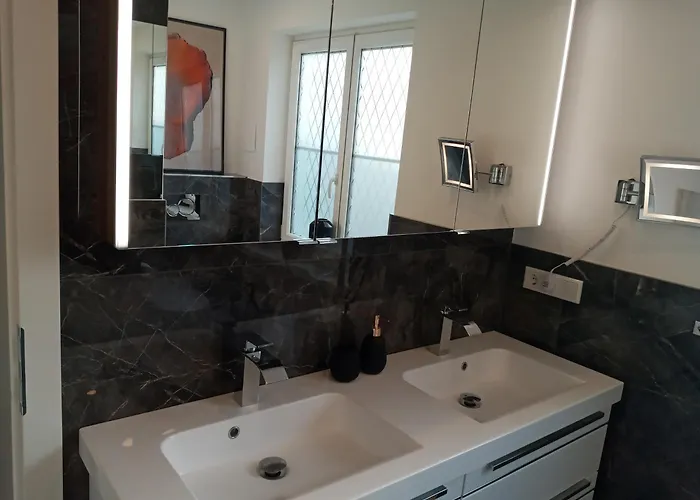 Schafberg Luxury Apartment *